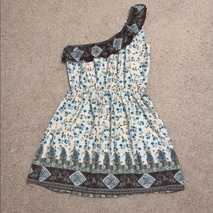 Blu Pepper - One Shoulder Dress